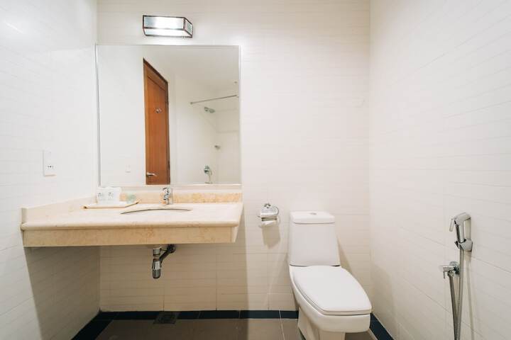 Room 34 of 58