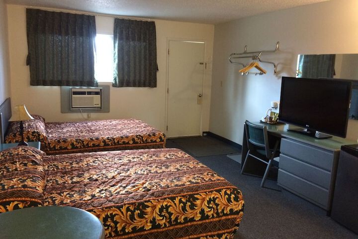 Room 6 of 40