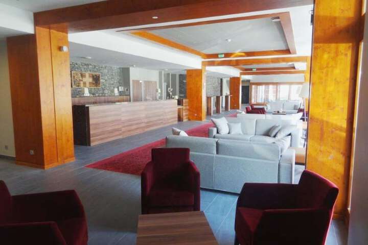 Hotel Interior 4 of 31