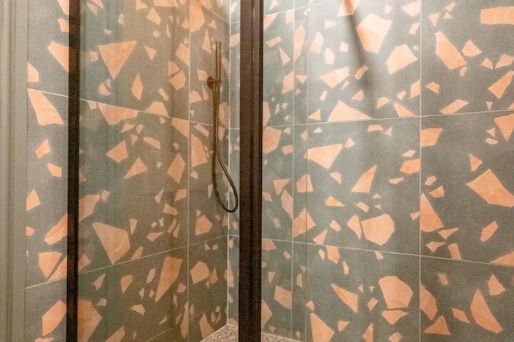 Room 22 of 75