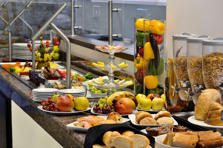Dining Photos