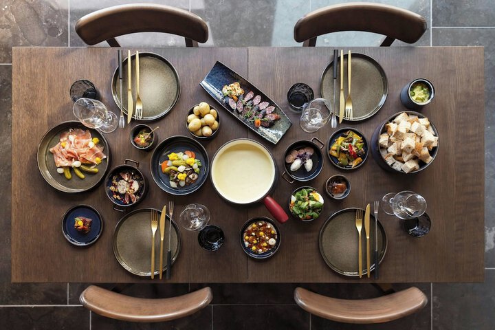 Dining 60 of 104