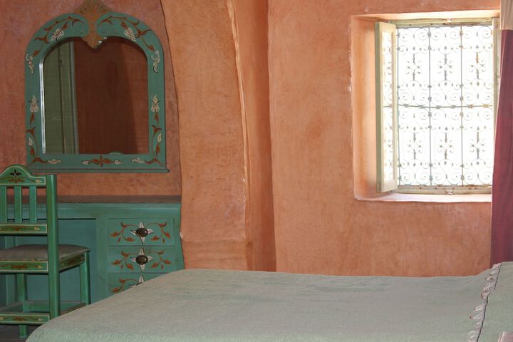 Room 9 of 41