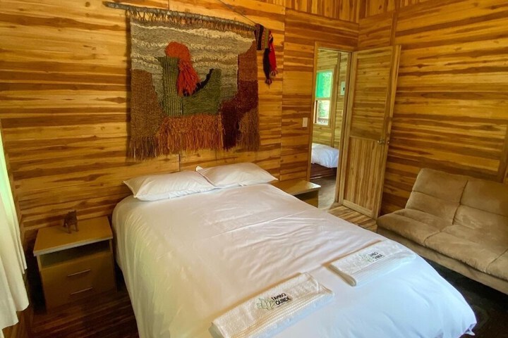 Room 4 of 75