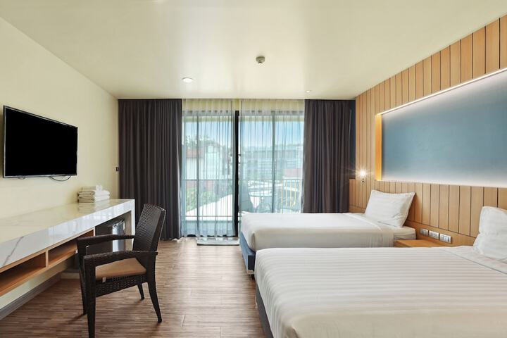 Room 14 of 48