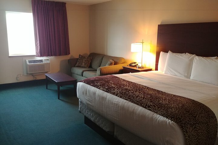 Room 4 of 35