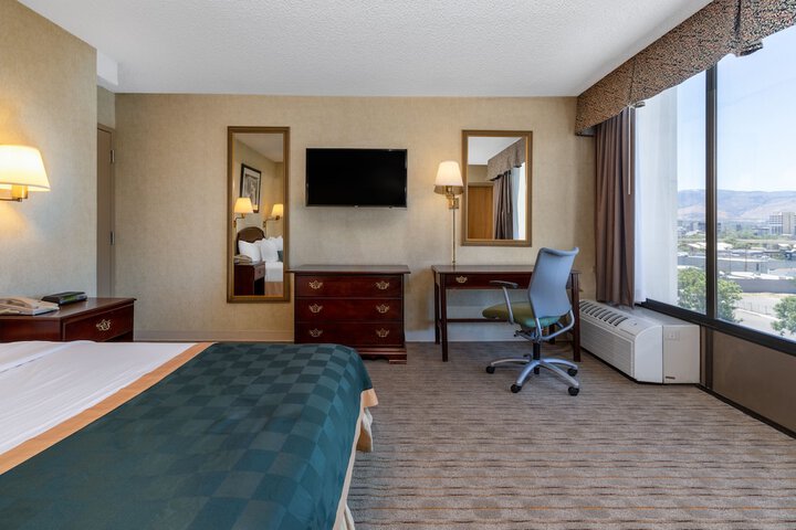 Double Room with 2 Double Beds (3 of 15)
