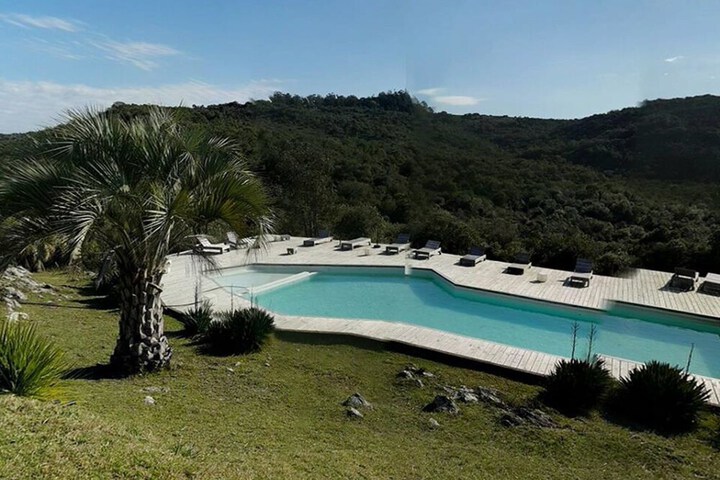 Pool 12 of 23