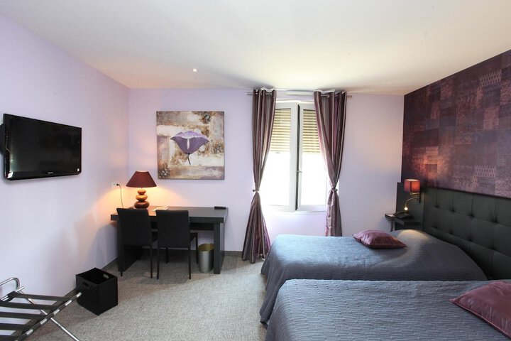 Room 13 of 54