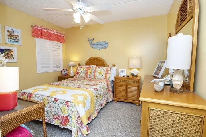 Room 2 of 19
