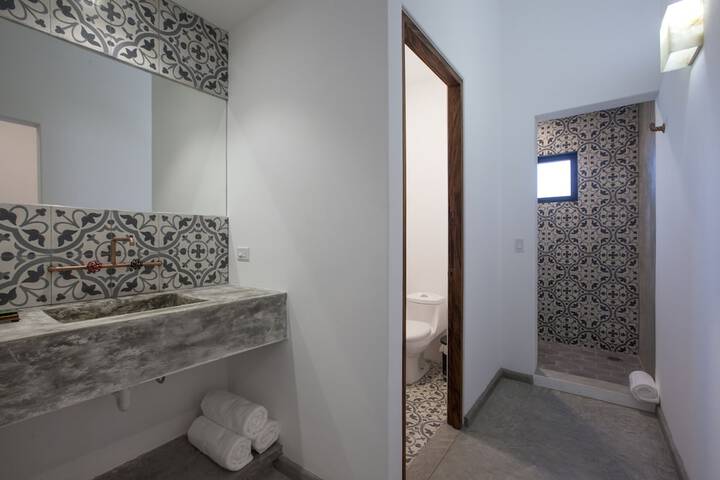 Room 45 of 85