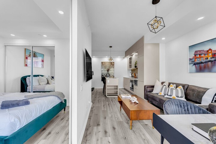 Room 21 of 52