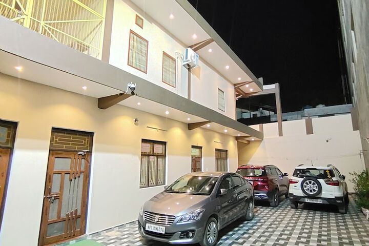 Neeta Homestay in Faizabad