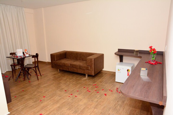 Room 10 of 35