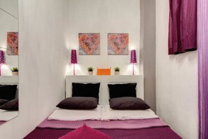 Room 147 of 330