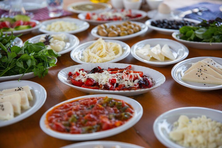 Dining 62 of 139