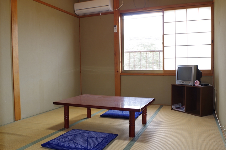 Room 36 of 36