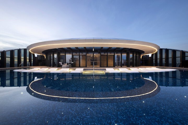 Pool 29 of 90