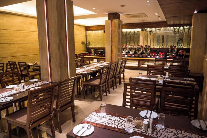 Dining Photos