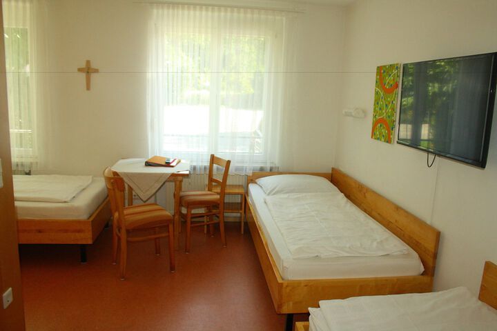 Room 8 of 53