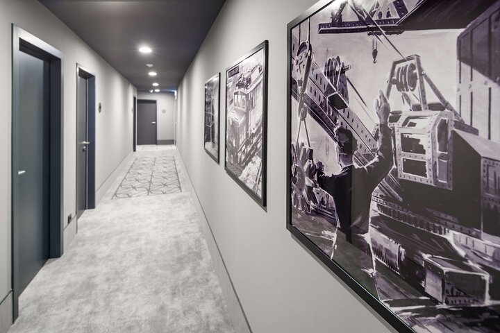 Lobby Entry