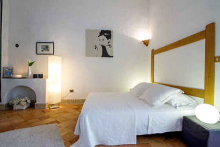 Room 7 of 26