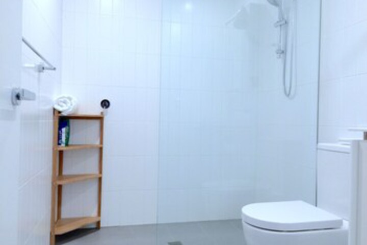 Room 46 of 66