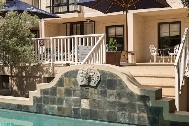 Hotel with Pool