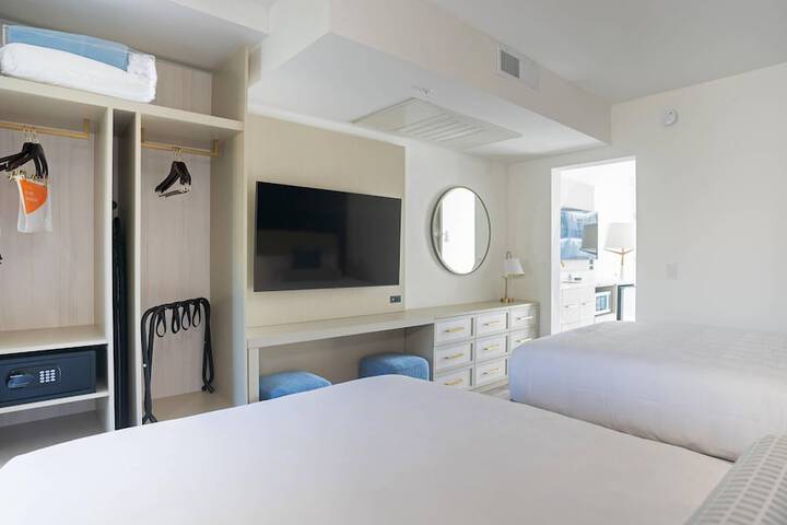 Room 20 of 58
