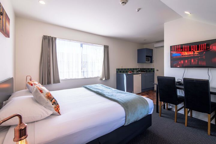 Room 21 of 66