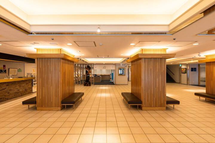 Hotel Lobby