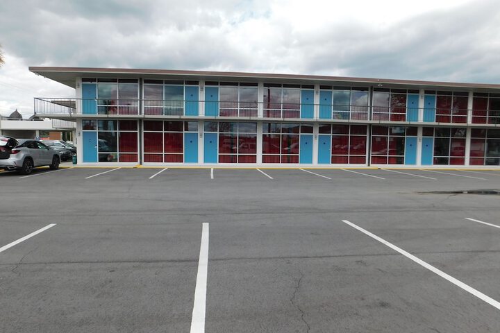 Property Grounds 27 of 30