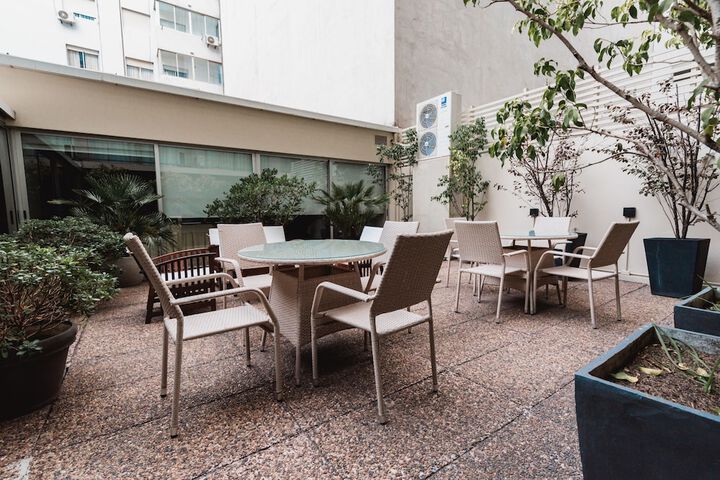 Hotel Exterior 62 of 68