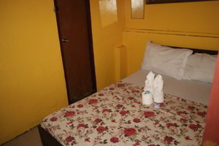 Room 31 of 48