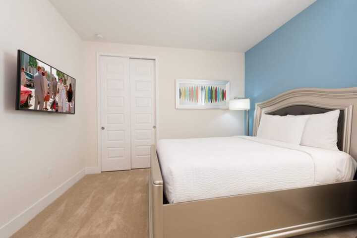 Room 12 of 31