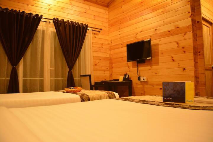 Room 4 of 61