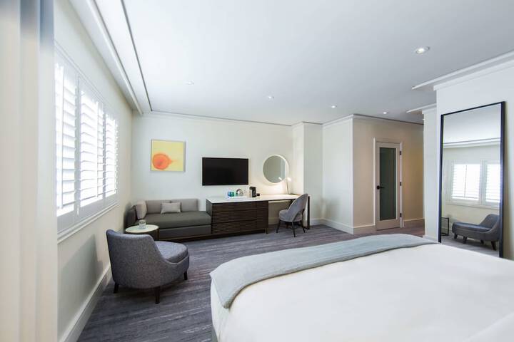 Room 21 of 75