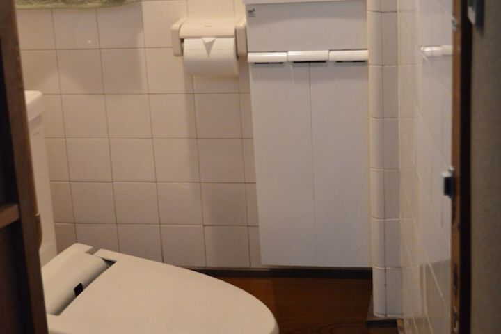 Bath Interior