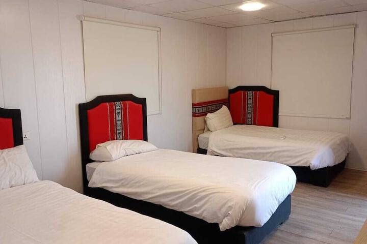 Room 4 of 38