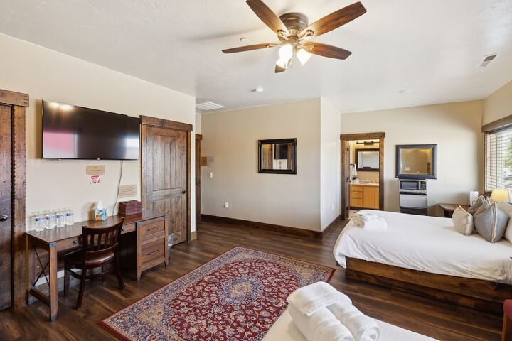 Room 47 of 225