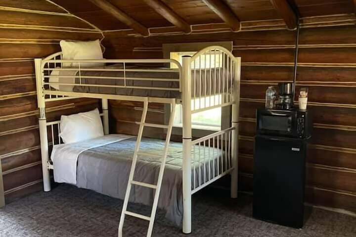 Room 26 of 112