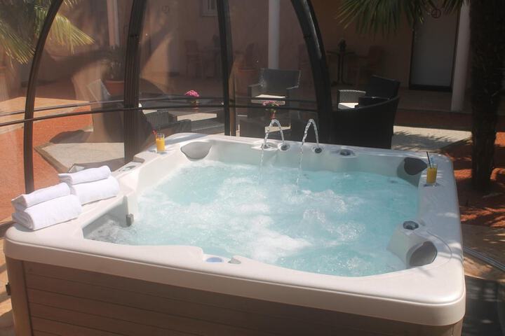 Spa 46 of 70