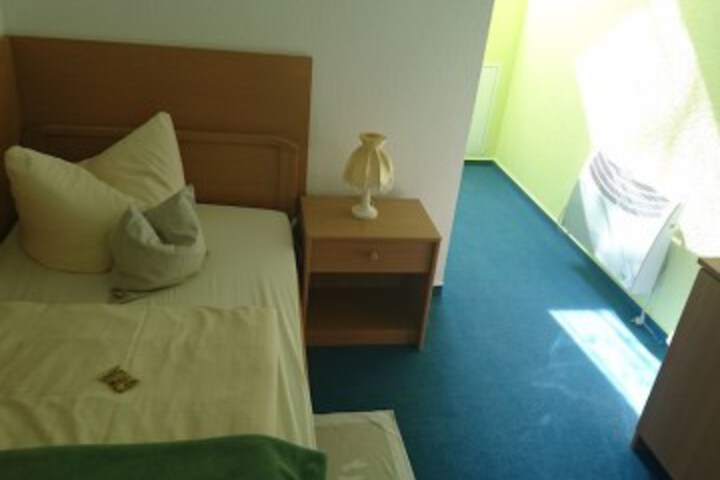 Room 8 of 53