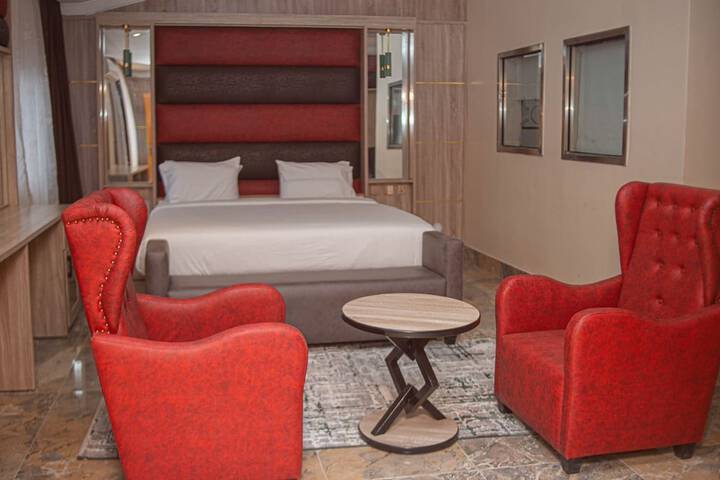 Room 7 of 41