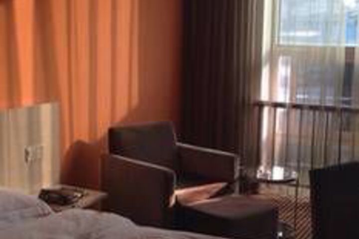 Room 20 of 27