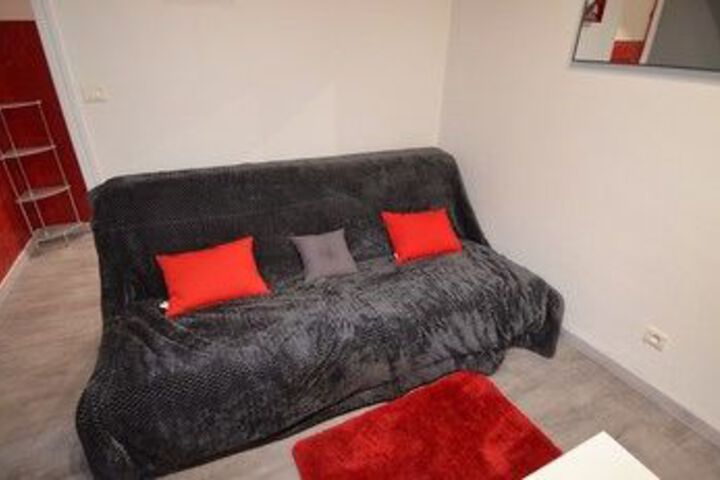 Room 18 of 19
