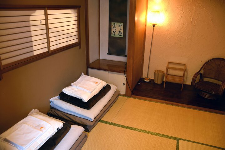 Room 21 of 34