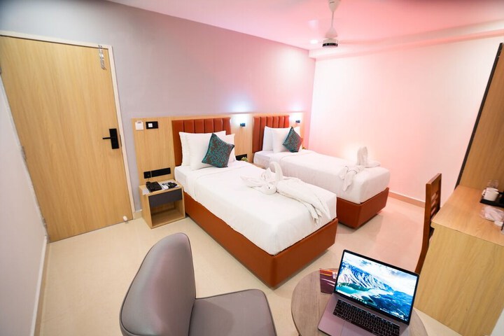 Room 16 of 59