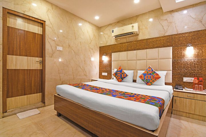 Room 19 of 27