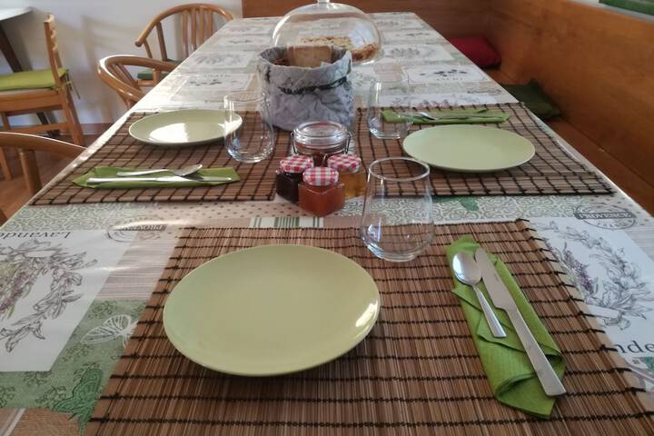 Dining 21 of 26